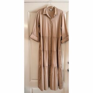 Chico's Tan Button-Up Maxi Dress. Size 2.5 in chicos size (14 in regular sizes)